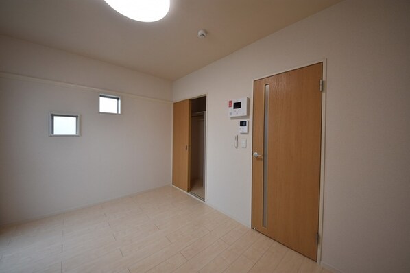 クレイノ葵芳 1号館の物件内観写真